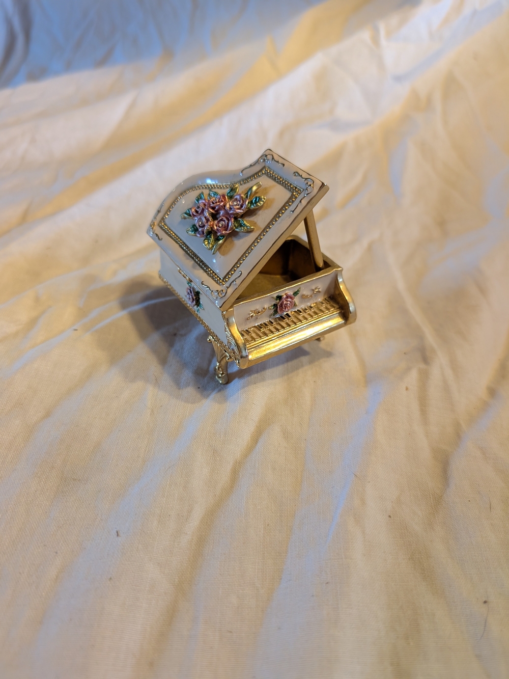 2/60$ Vintage Cream and Gold Miniature trinket Box Piano with Pink Rose Accents